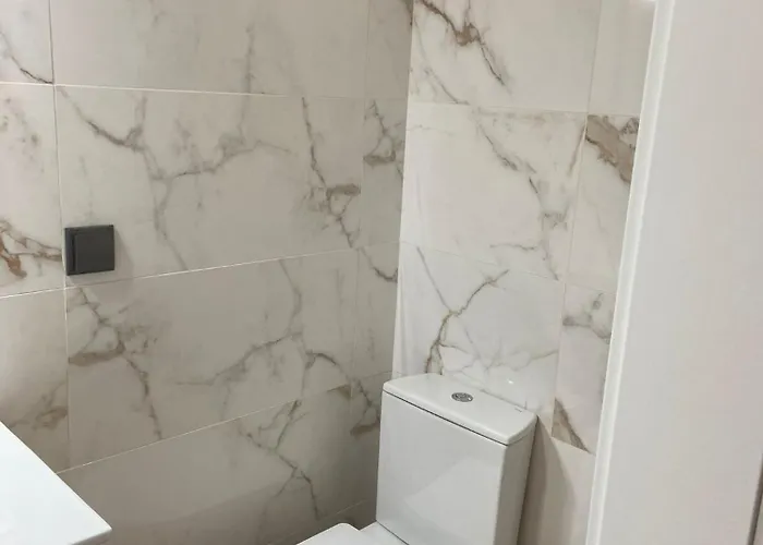 Modern Flat In דירה
