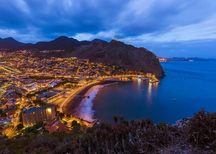 Appartement Modern Flat In *